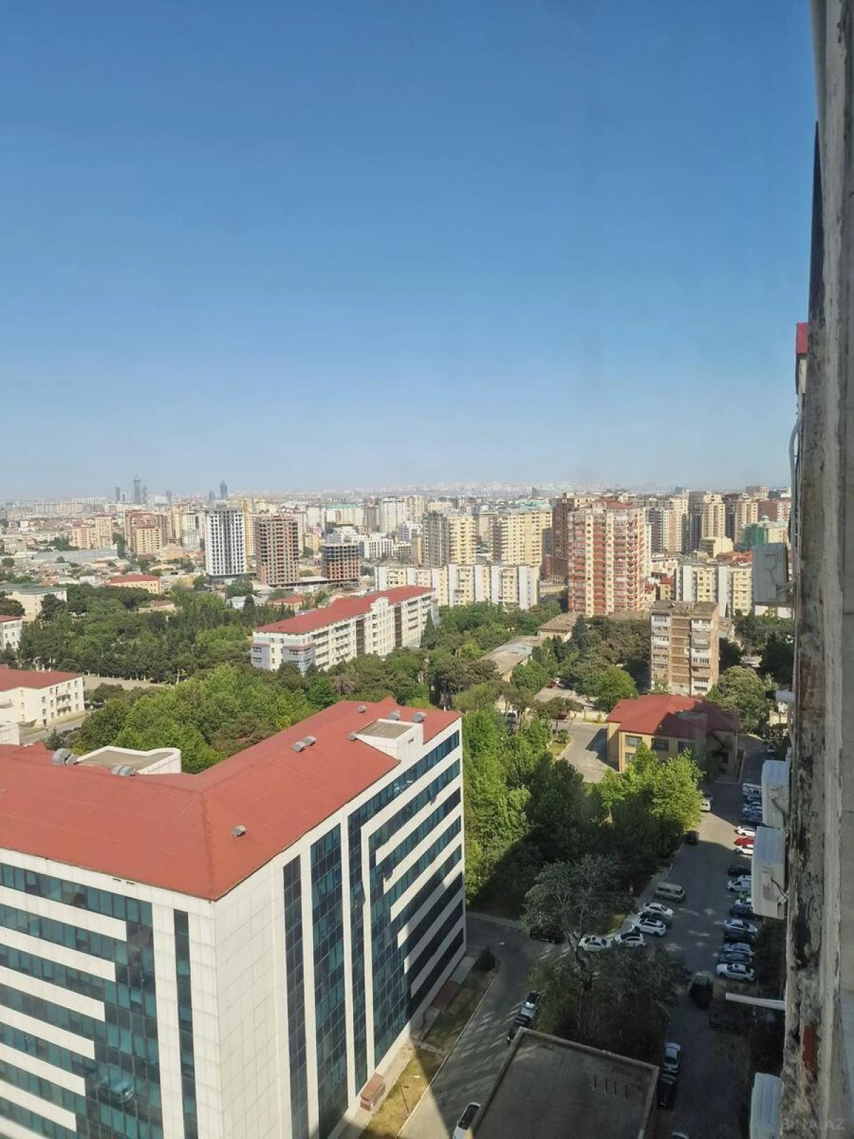Satılır 3 otaqlı mənzil 108 m²