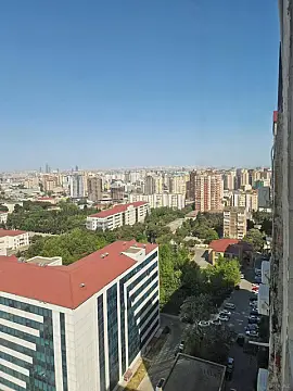 Satılır 3 otaqlı mənzil 108 m²