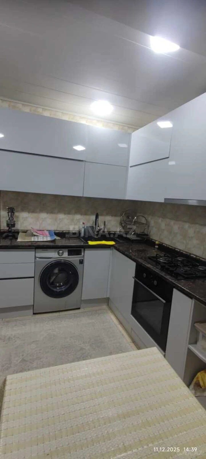 Satılır 3 otaqlı mənzil 85 m²