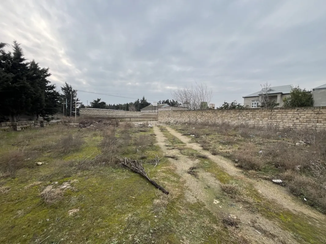 Satılır torpaq sahəsi 10 m²