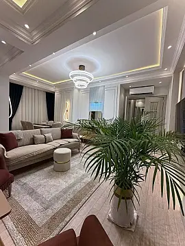 Satılır 3 otaqlı mənzil 125 m²