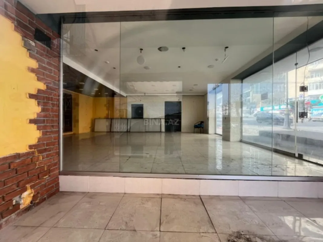 Kirayə verilir obyekt 220 m²