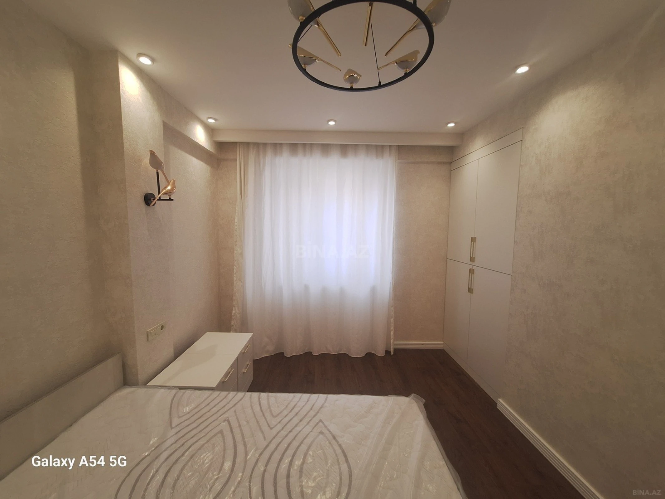 Satılır 2 otaqlı mənzil 51 m²
