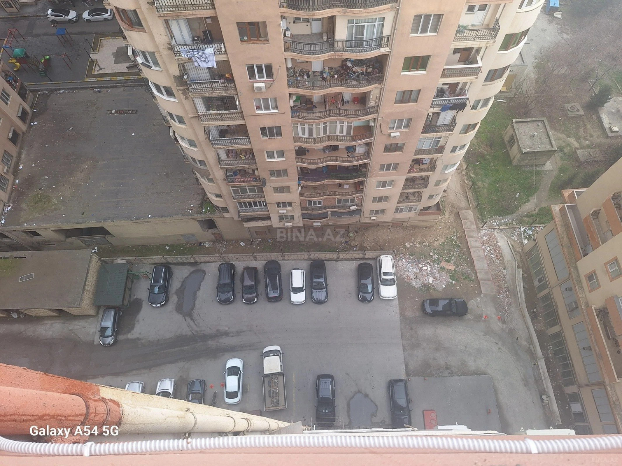 Satılır 2 otaqlı mənzil 51 m²