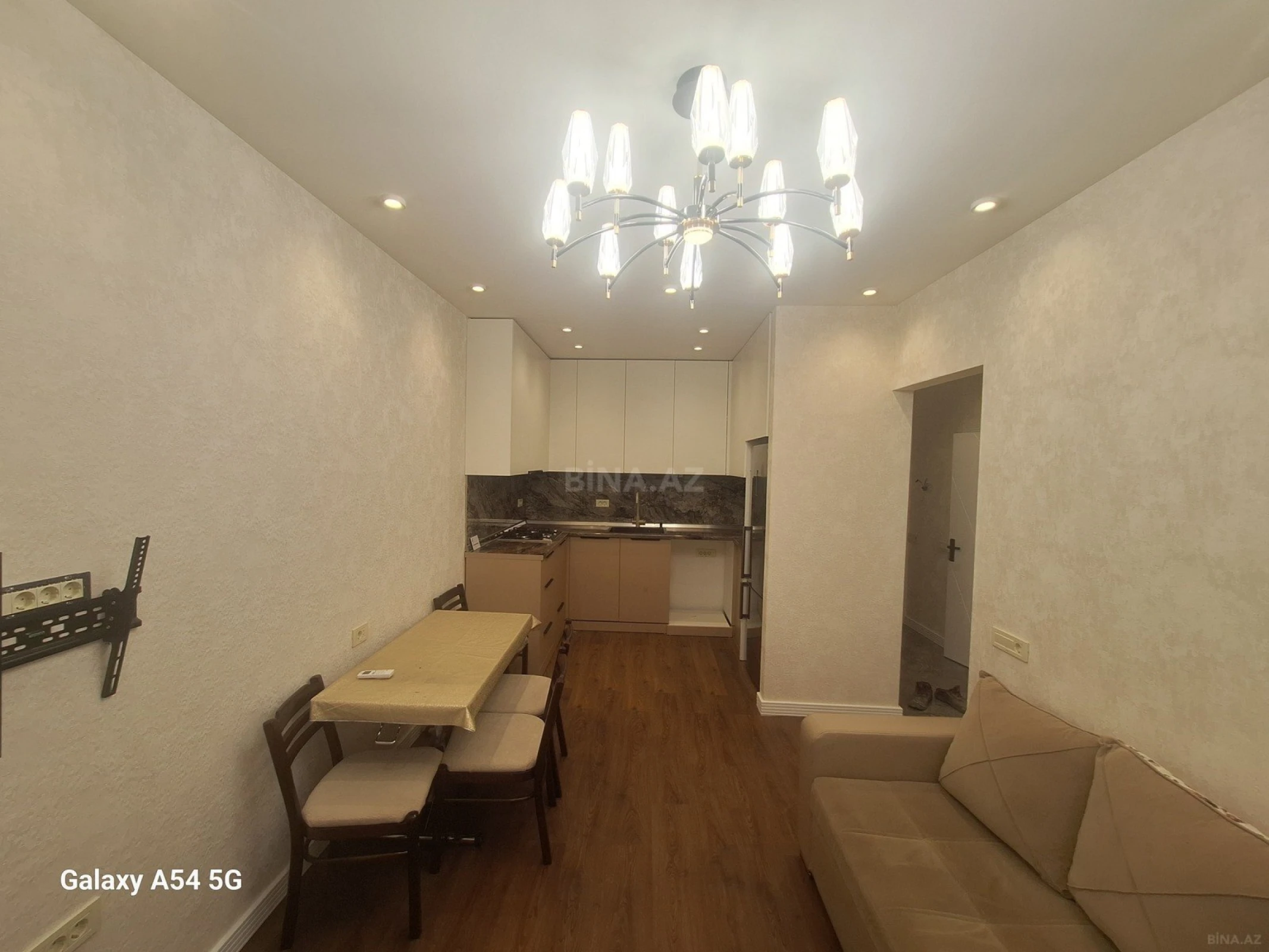 Satılır 2 otaqlı mənzil 51 m²