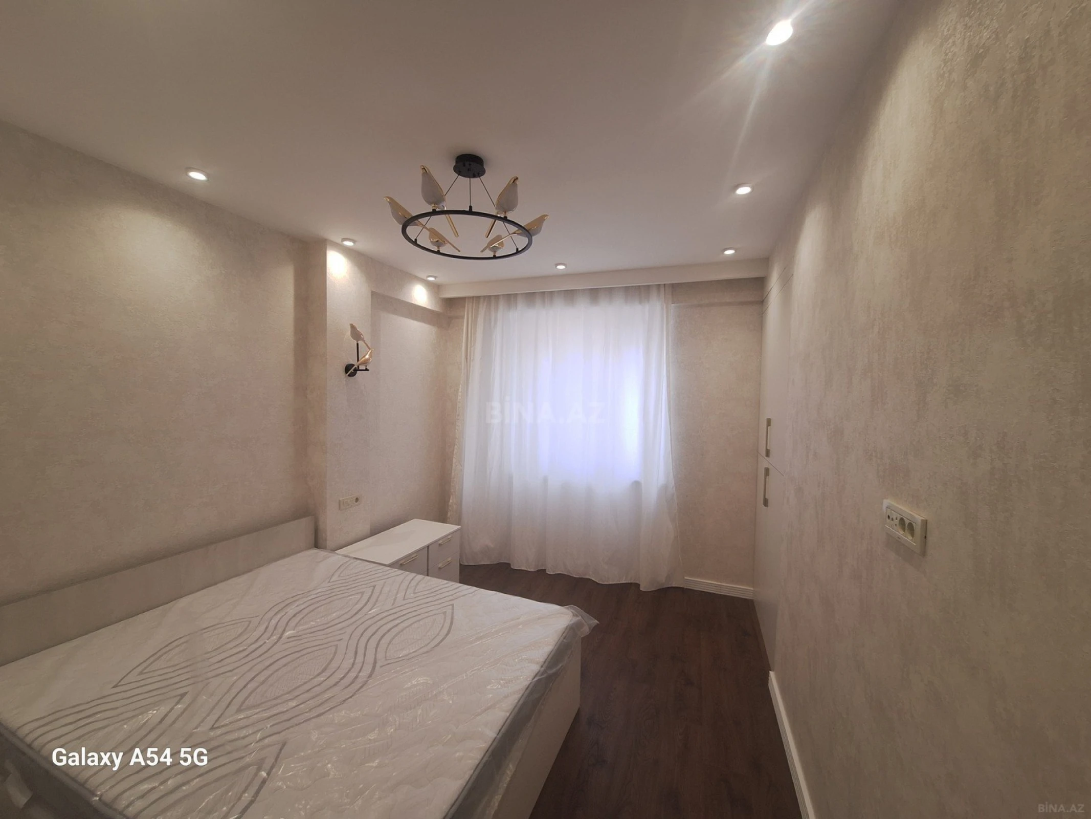 Satılır 2 otaqlı mənzil 51 m²