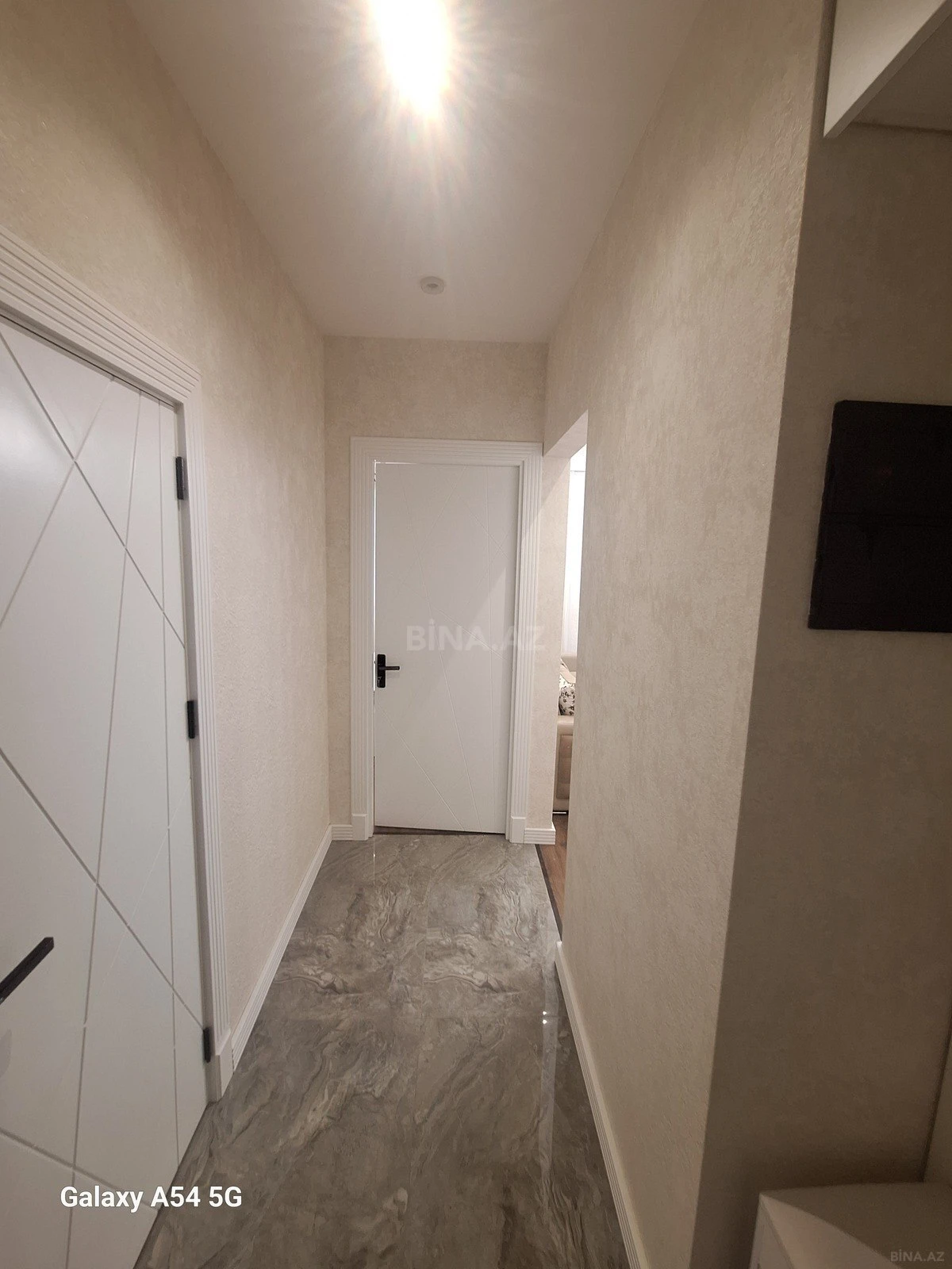 Satılır 2 otaqlı mənzil 51 m²