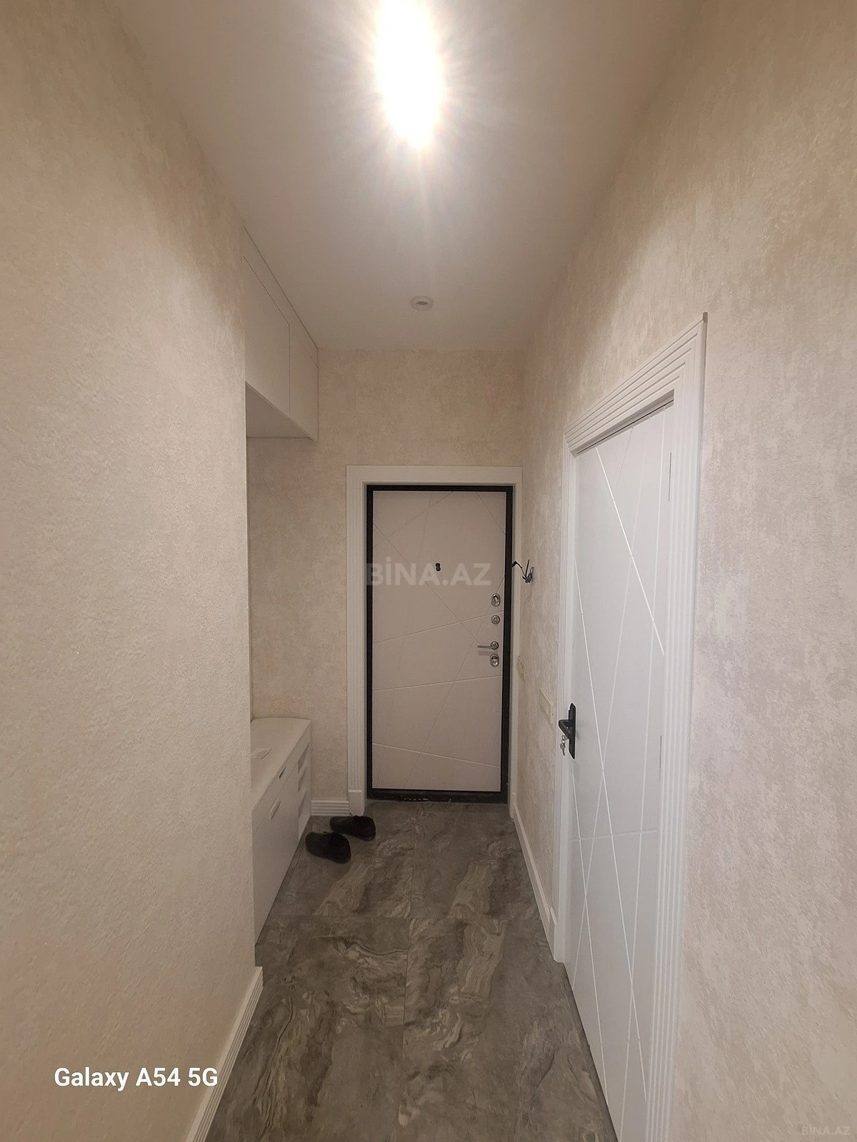 Satılır 2 otaqlı mənzil 51 m²
