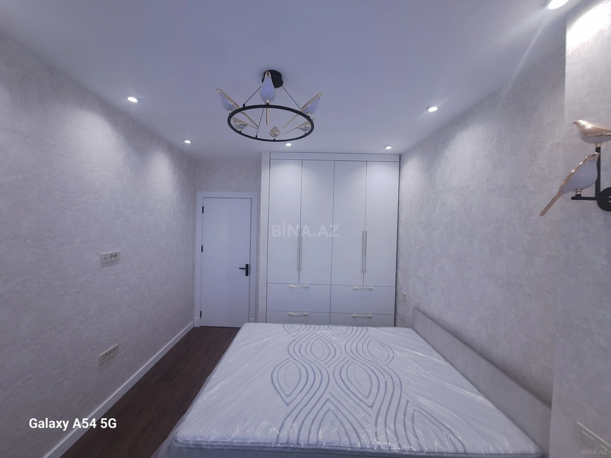 Satılır 2 otaqlı mənzil 51 m²