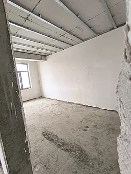 Satılır 3 otaqlı mənzil 98 m²
