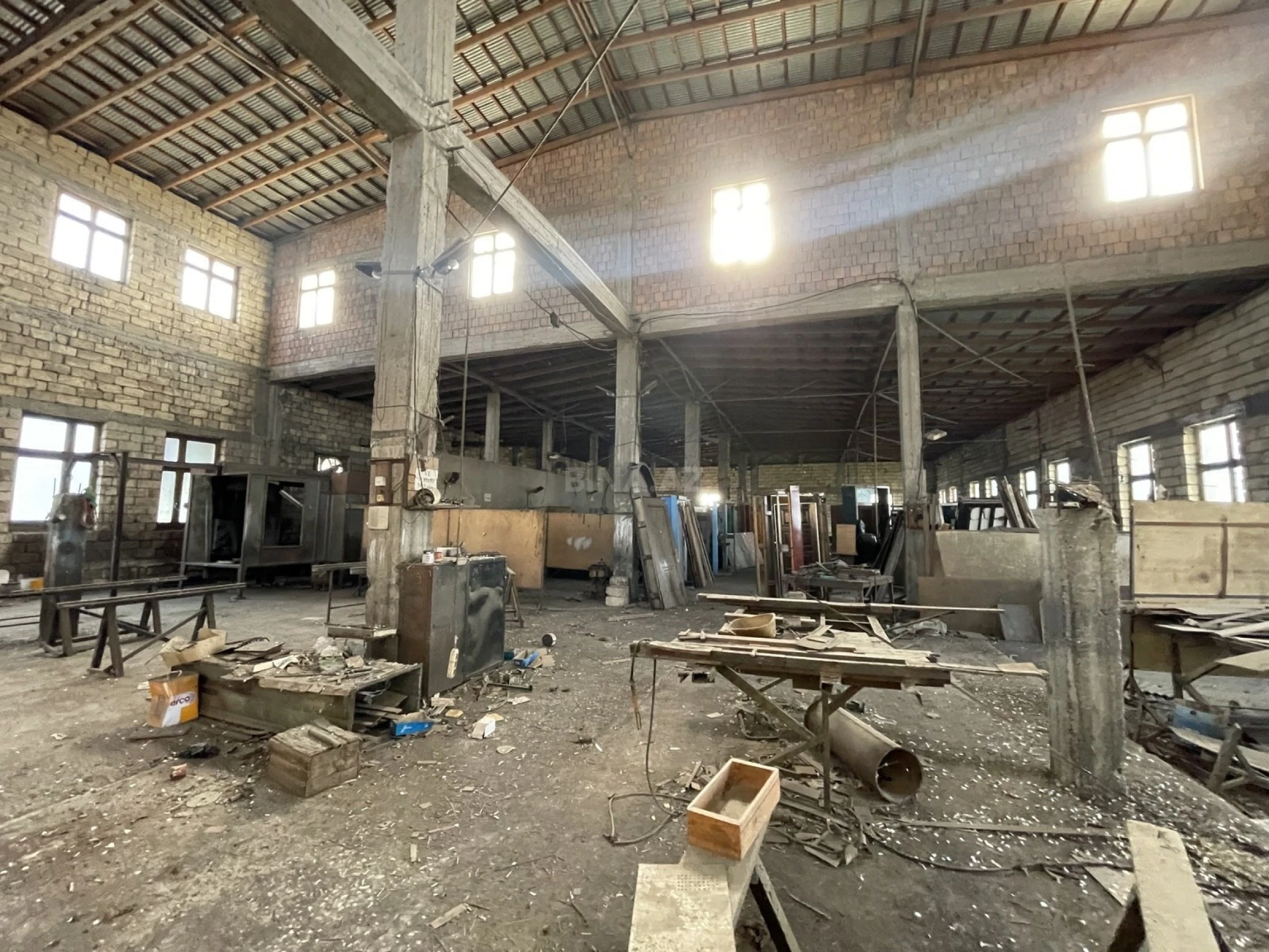 Kirayə verilir obyekt 1200 m²