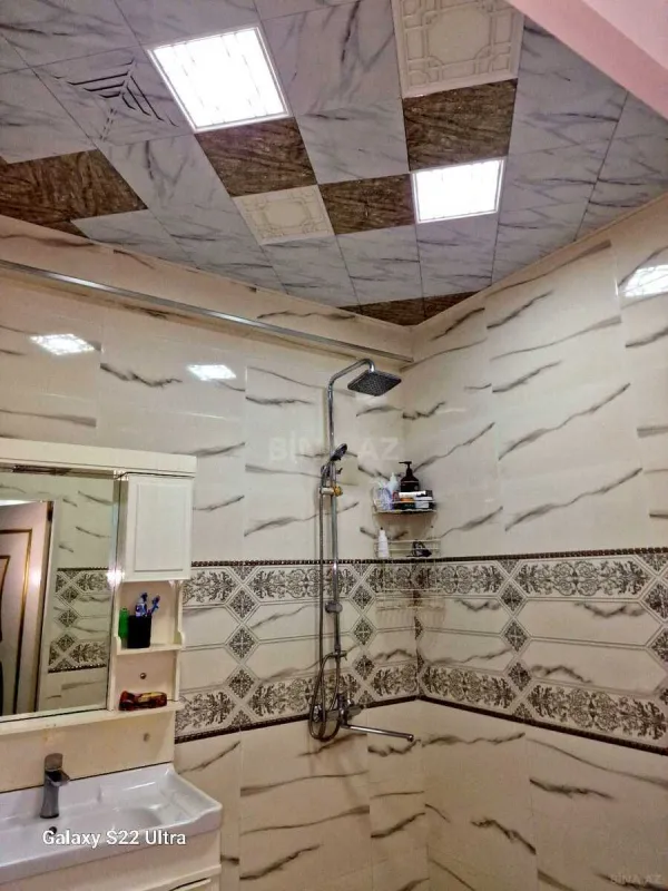 Satılır 3 otaqlı mənzil 126 m²