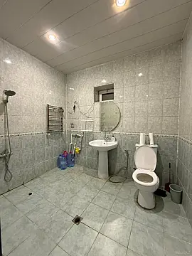 Kirayə verilir 4 otaqlı həyət evi 130 m²