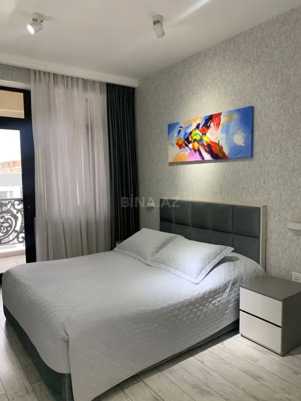 Satılır 2 otaqlı mənzil 61 m²