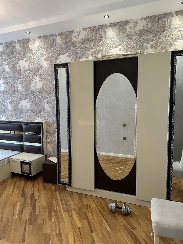 Kirayə verilir 3 otaqlı mənzil 77 m²