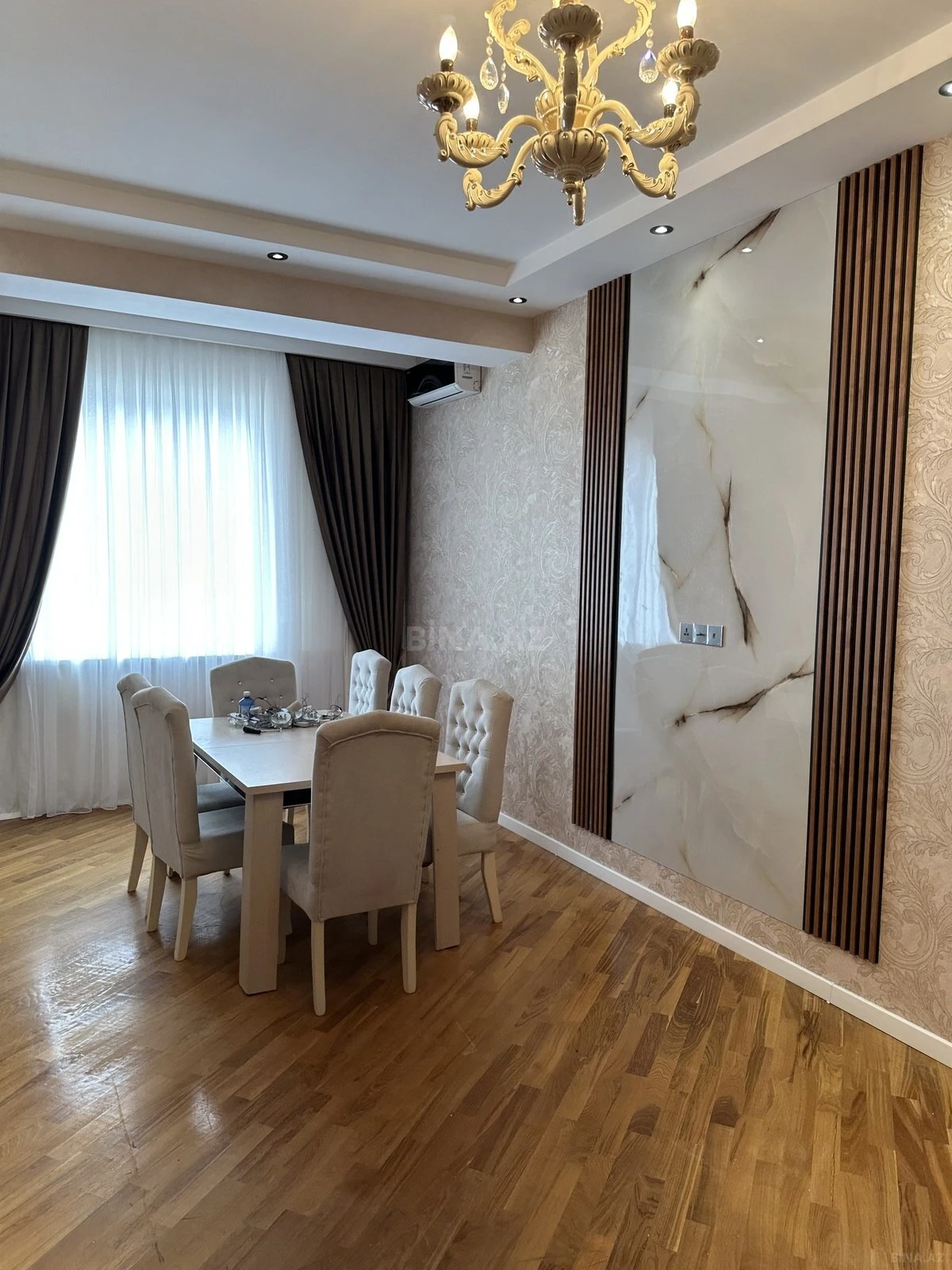 Kirayə verilir 3 otaqlı mənzil 77 m²