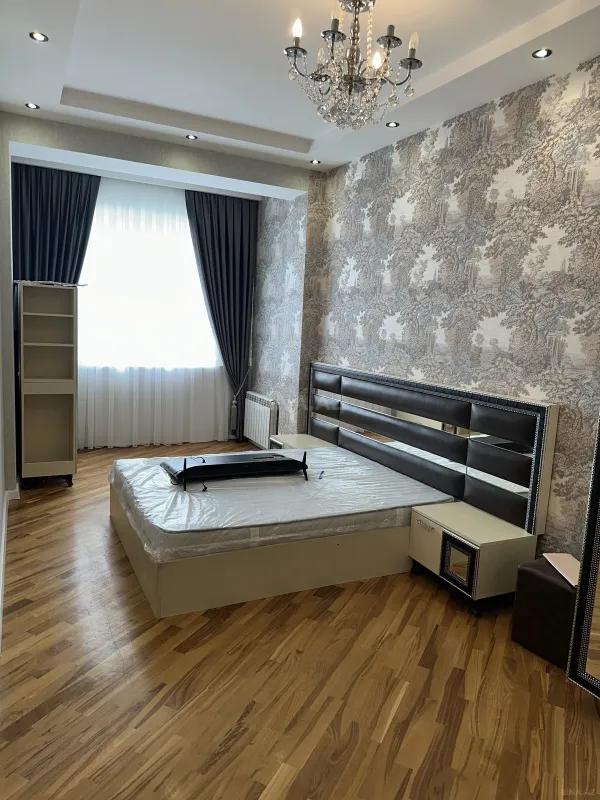 Kirayə verilir 3 otaqlı mənzil 77 m²