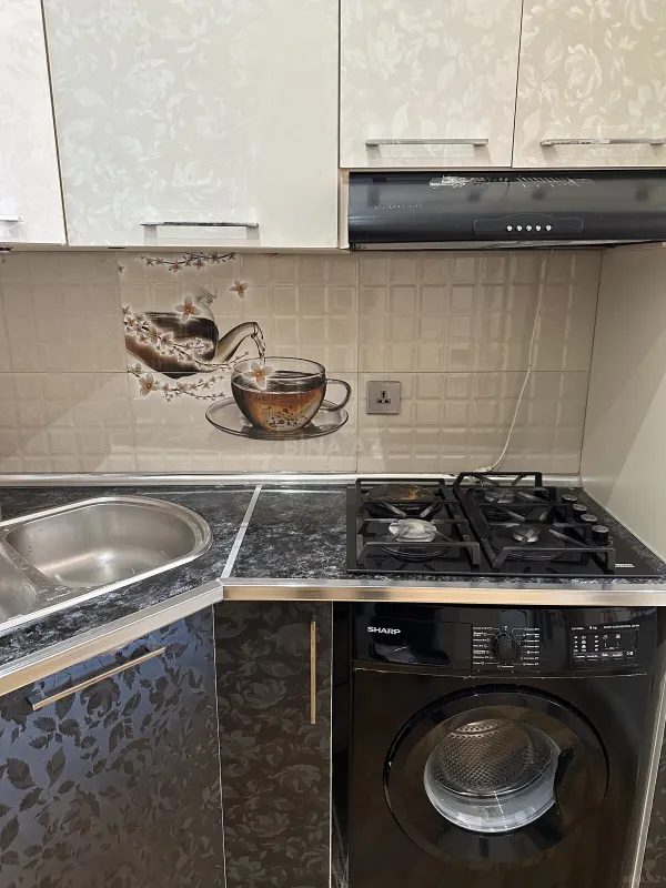 Kirayə verilir 3 otaqlı mənzil 77 m²