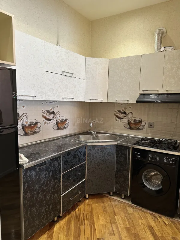 Kirayə verilir 3 otaqlı mənzil 77 m²