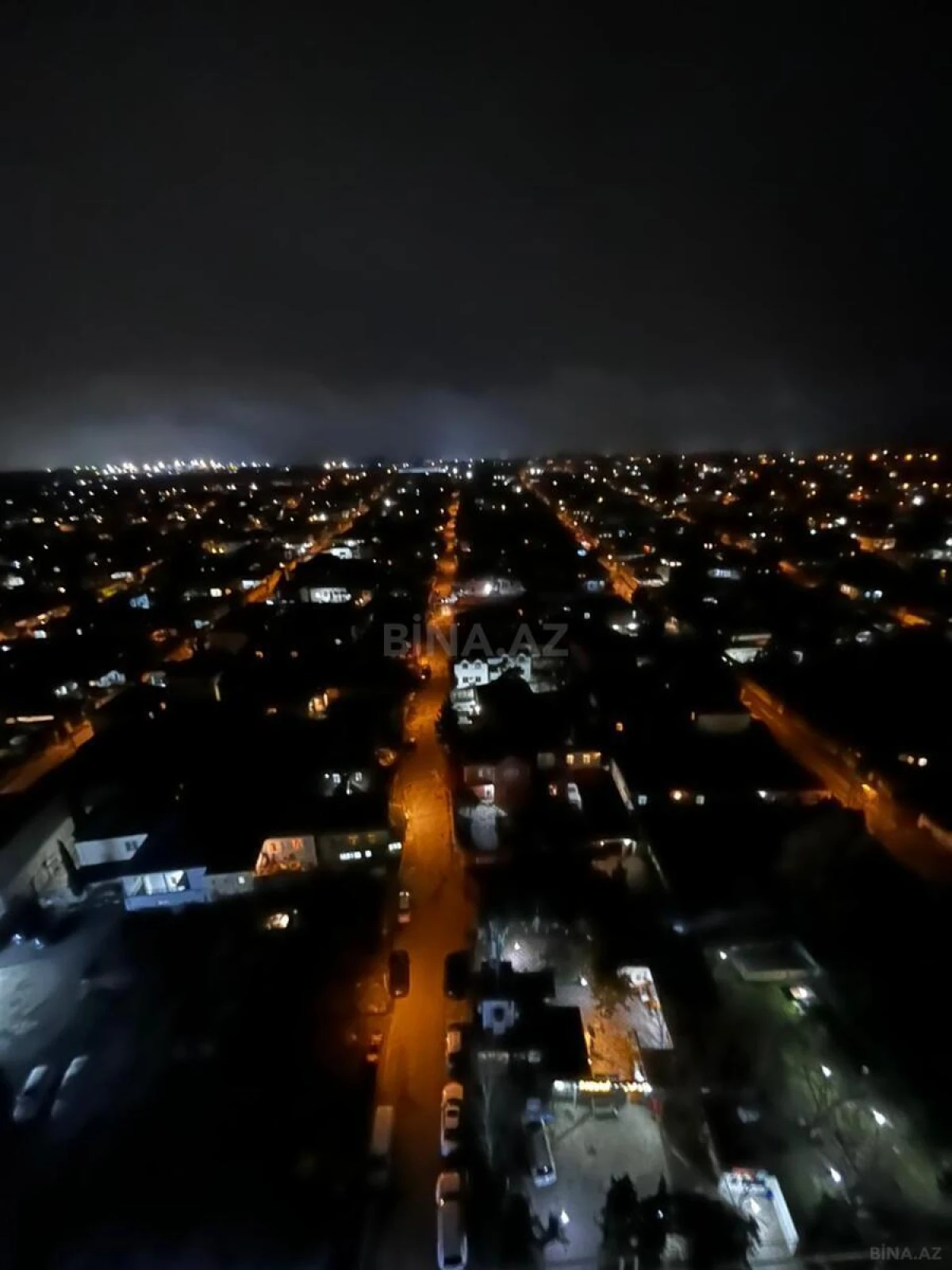 Satılır 2 otaqlı mənzil 87 m²