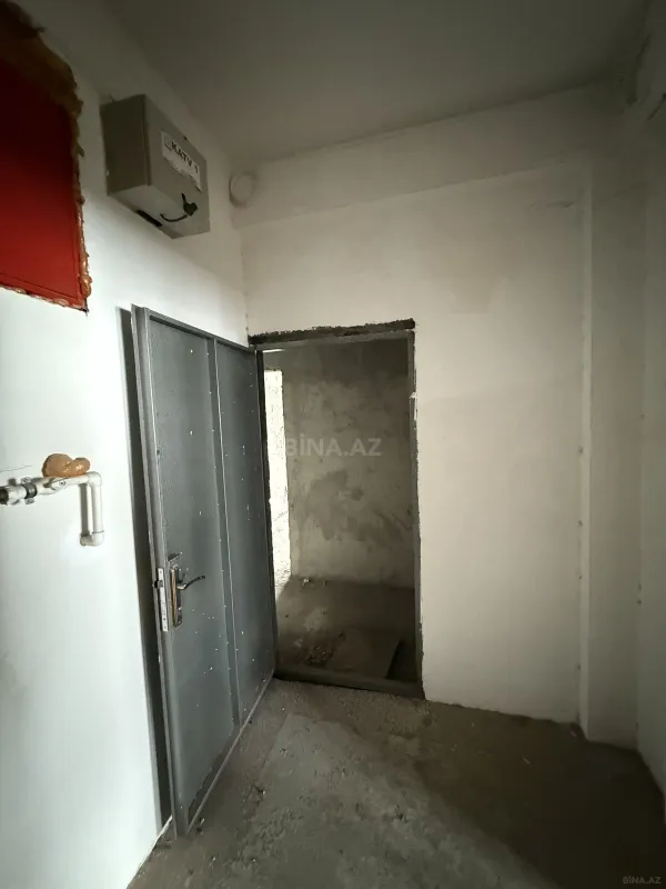 Satılır 1 otaqlı mənzil 61 m²