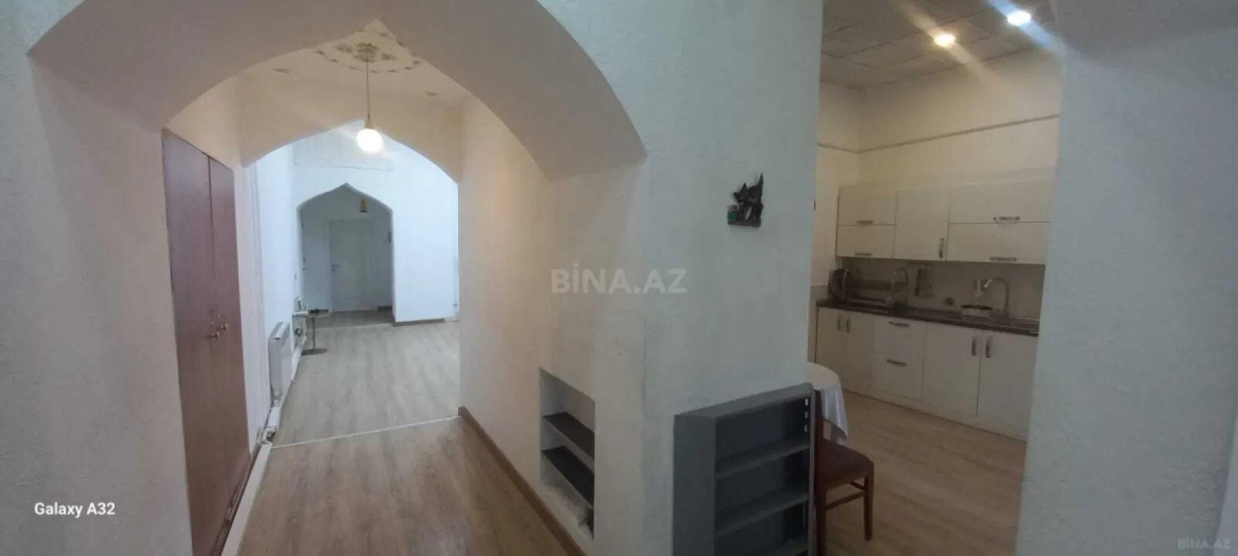 Kirayə verilir 3 otaqlı ofis 150 m²