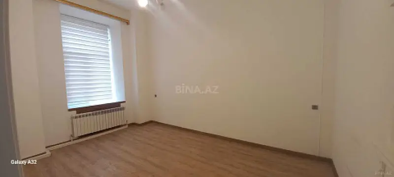 Kirayə verilir 3 otaqlı ofis 150 m²