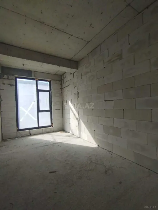 Satılır 3 otaqlı mənzil 157 m²