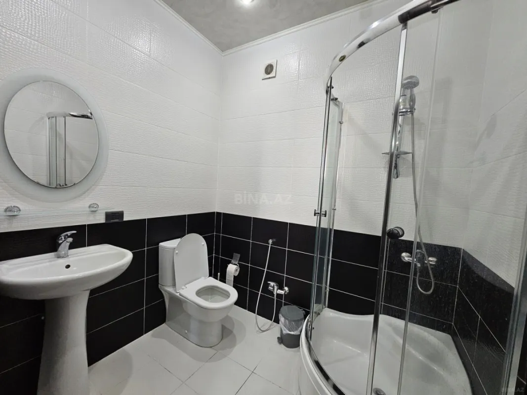 Satılır 3 otaqlı mənzil 150 m²