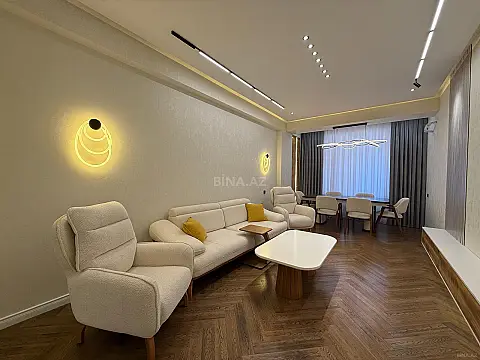 Satılır 3 otaqlı mənzil 120 m²