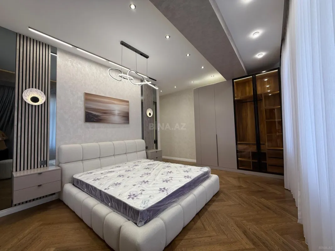 Satılır 3 otaqlı mənzil 120 m²