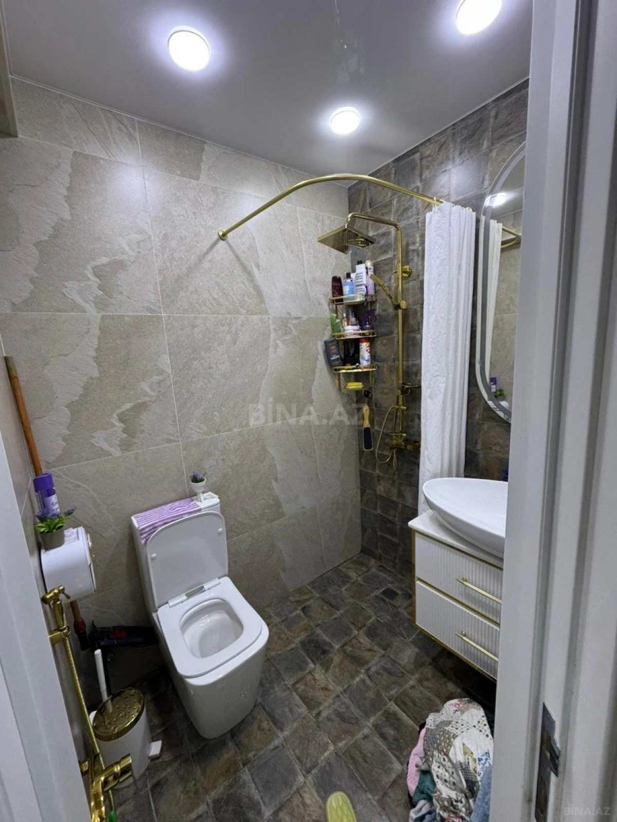 Satılır 3 otaqlı mənzil 82 m²