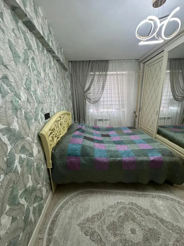 Satılır 3 otaqlı mənzil 82 m²
