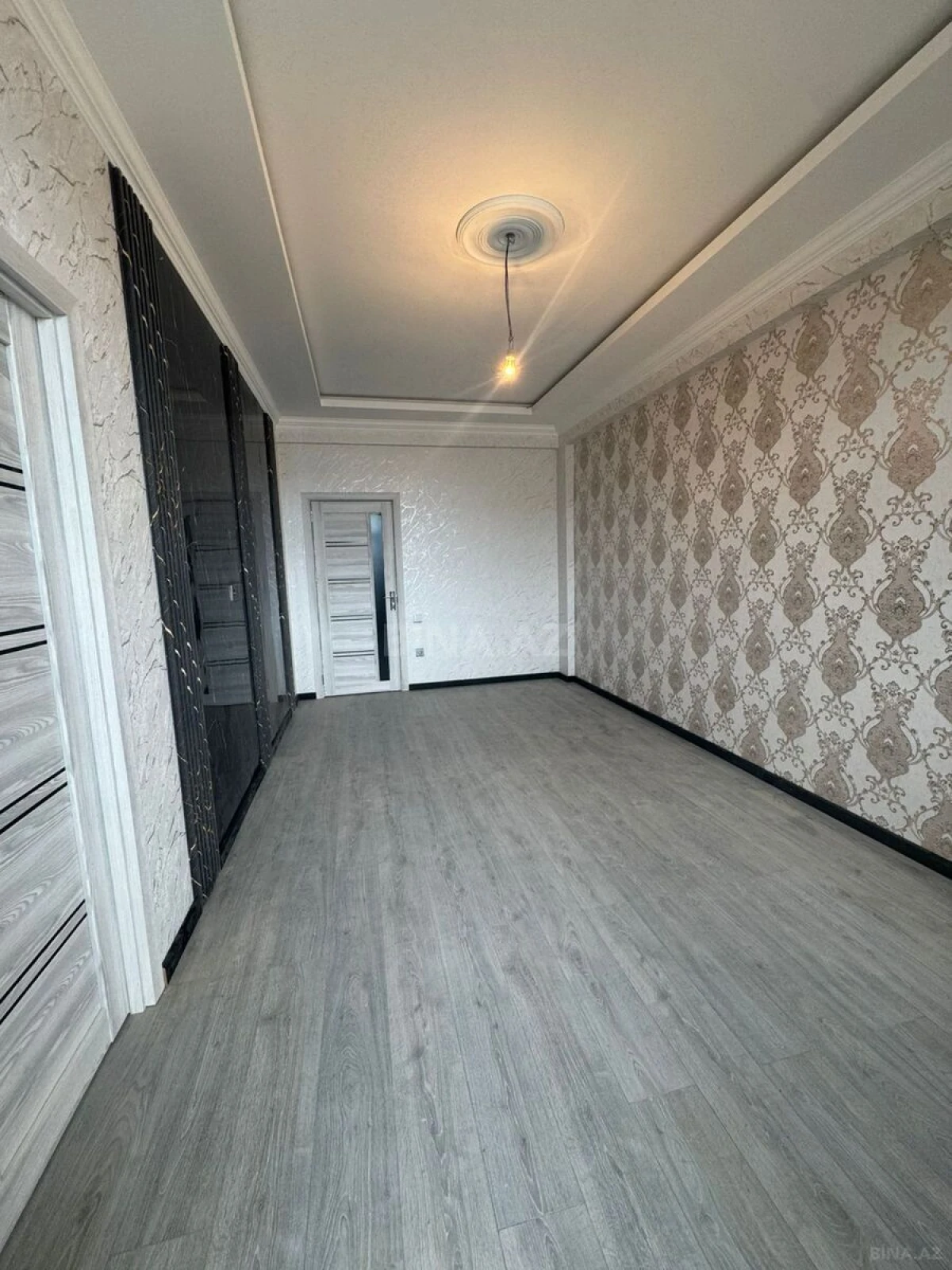 Satılır 3 otaqlı mənzil 70 m²