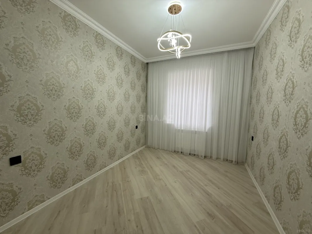 Satılır 4 otaqlı həyət evi 130 m²