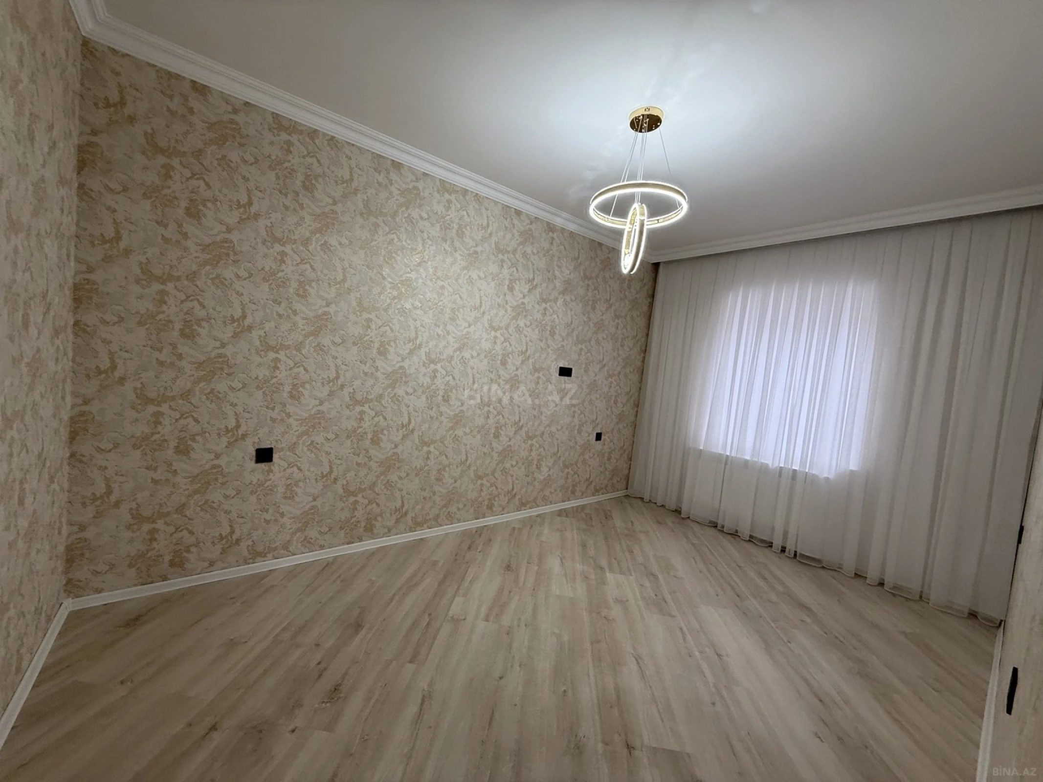 Satılır 4 otaqlı həyət evi 130 m²