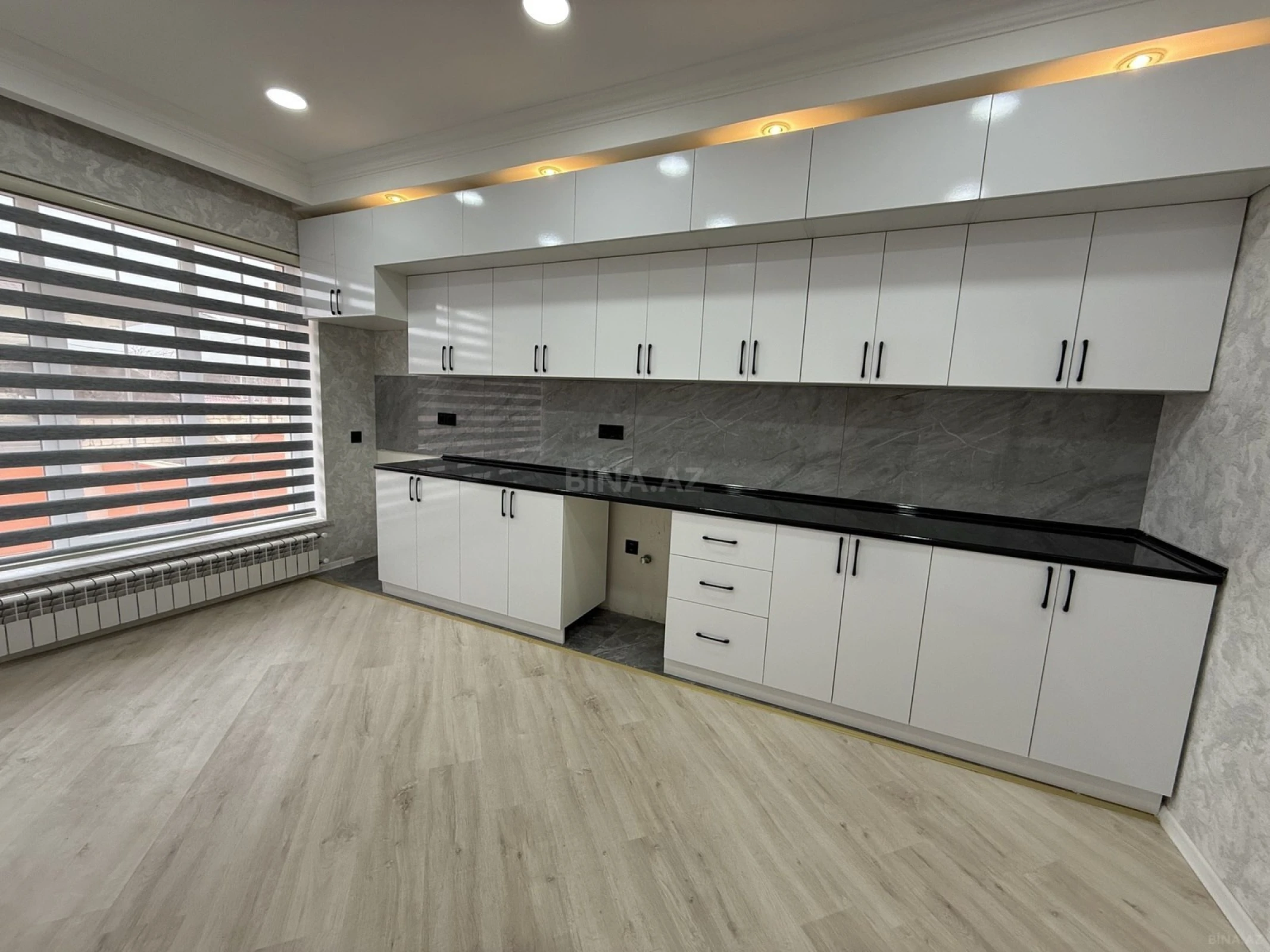 Satılır 4 otaqlı həyət evi 130 m²