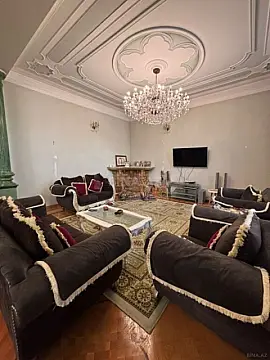 Satılır 10 otaqlı həyət evi 1200 m² — Bakı, Nəsimi 10 otaq 1200.00 m²