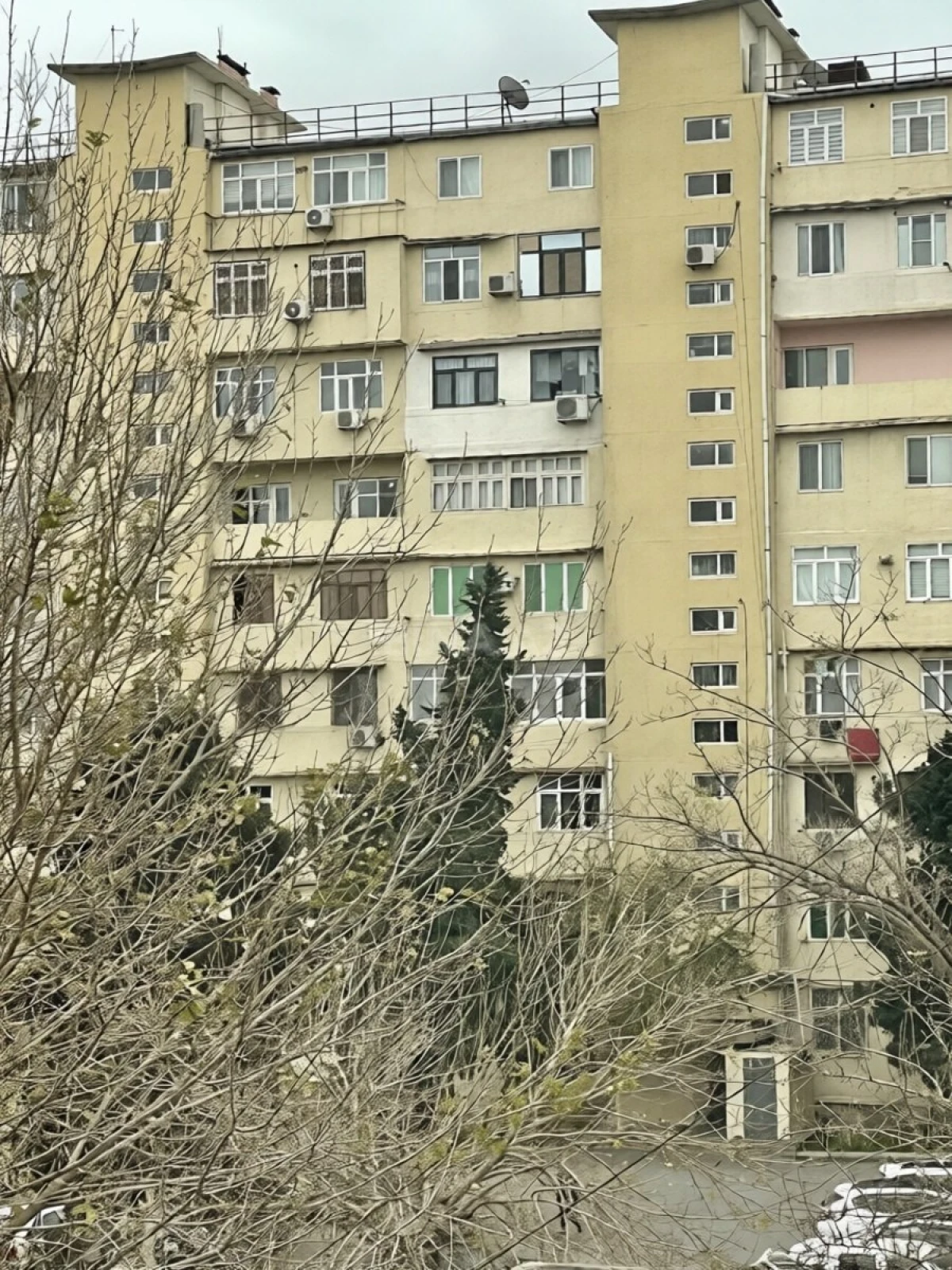 Satılır 1 otaqlı mənzil 35 m²