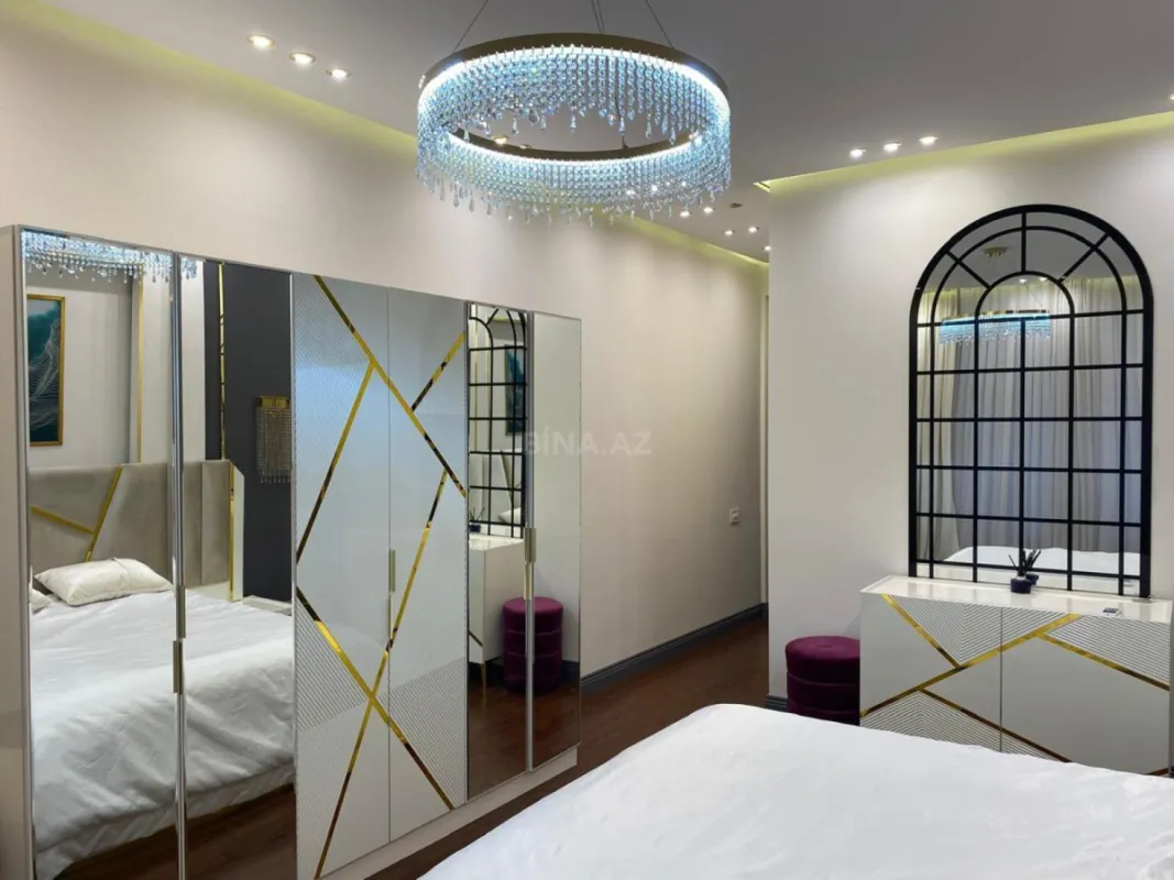 Kirayə verilir 3 otaqlı mənzil 167 m²