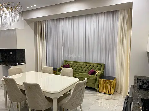 Kirayə verilir 3 otaqlı mənzil 167 m²