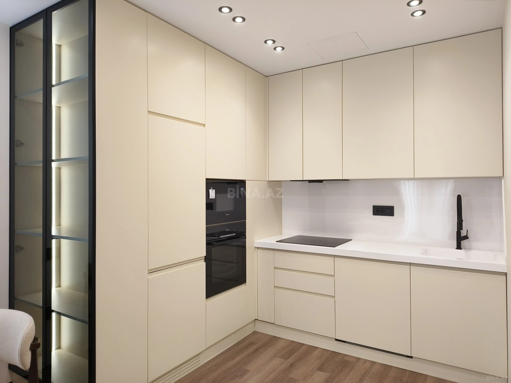 Kirayə verilir 3 otaqlı mənzil 100 m²