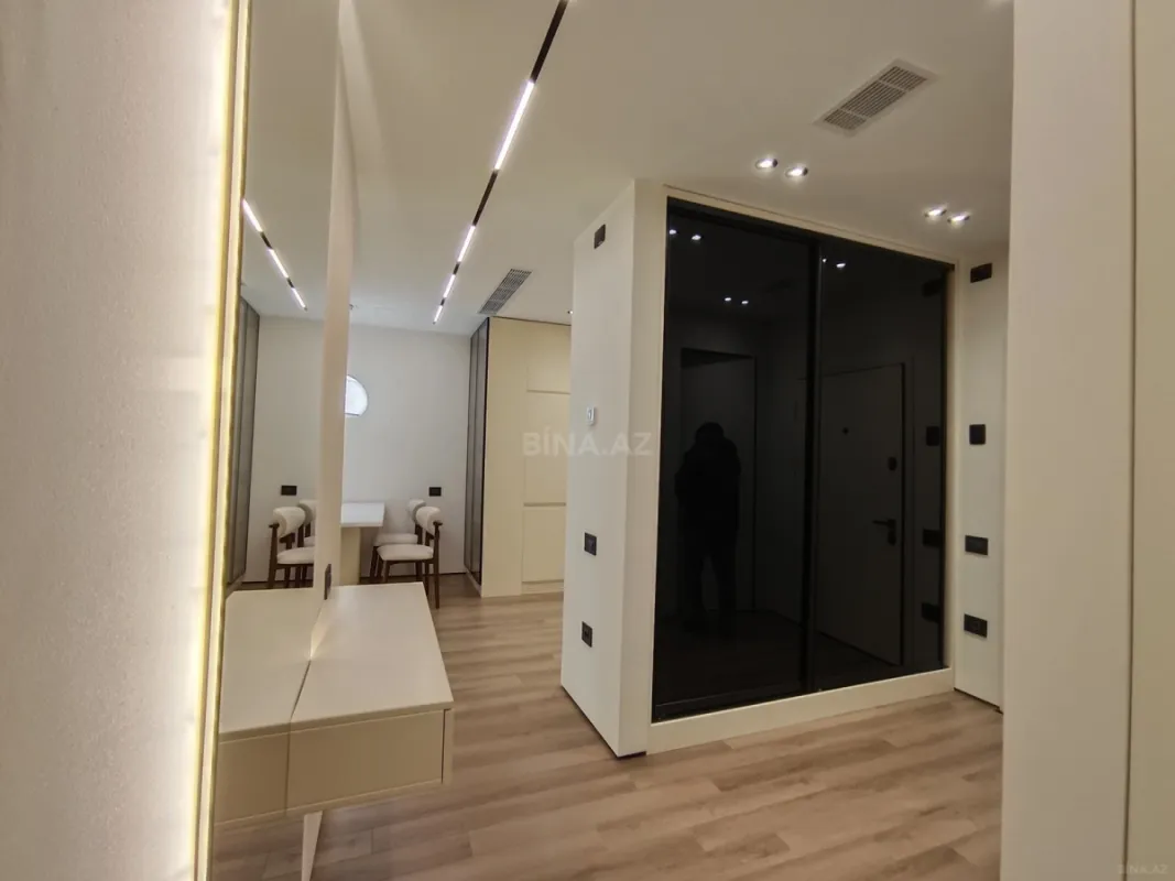 Kirayə verilir 3 otaqlı mənzil 100 m²