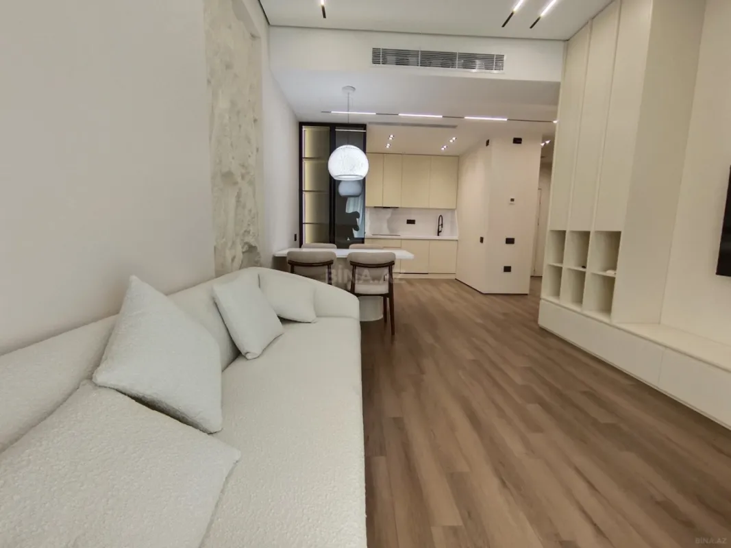 Kirayə verilir 3 otaqlı mənzil 100 m²