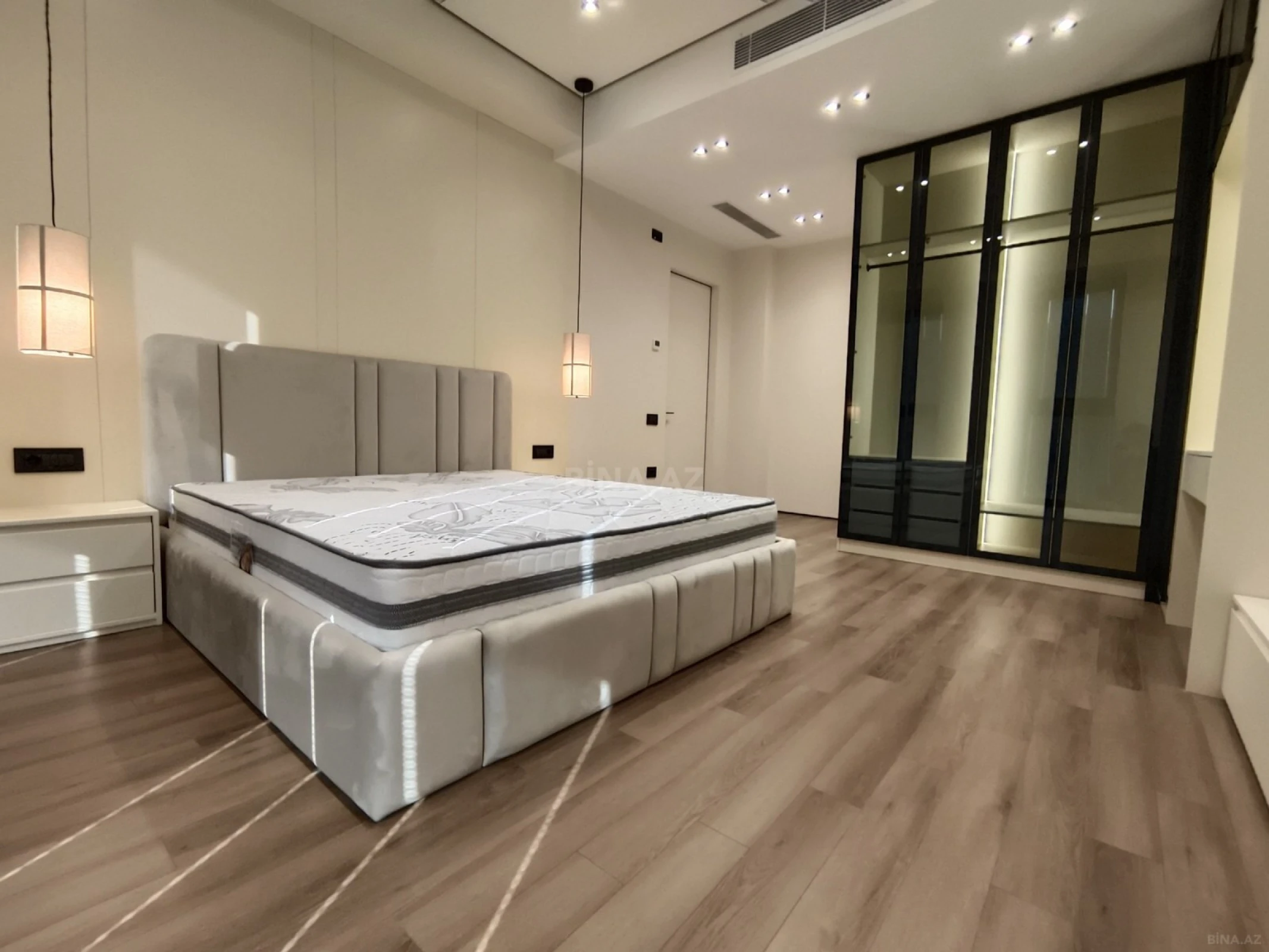 Kirayə verilir 3 otaqlı mənzil 100 m²