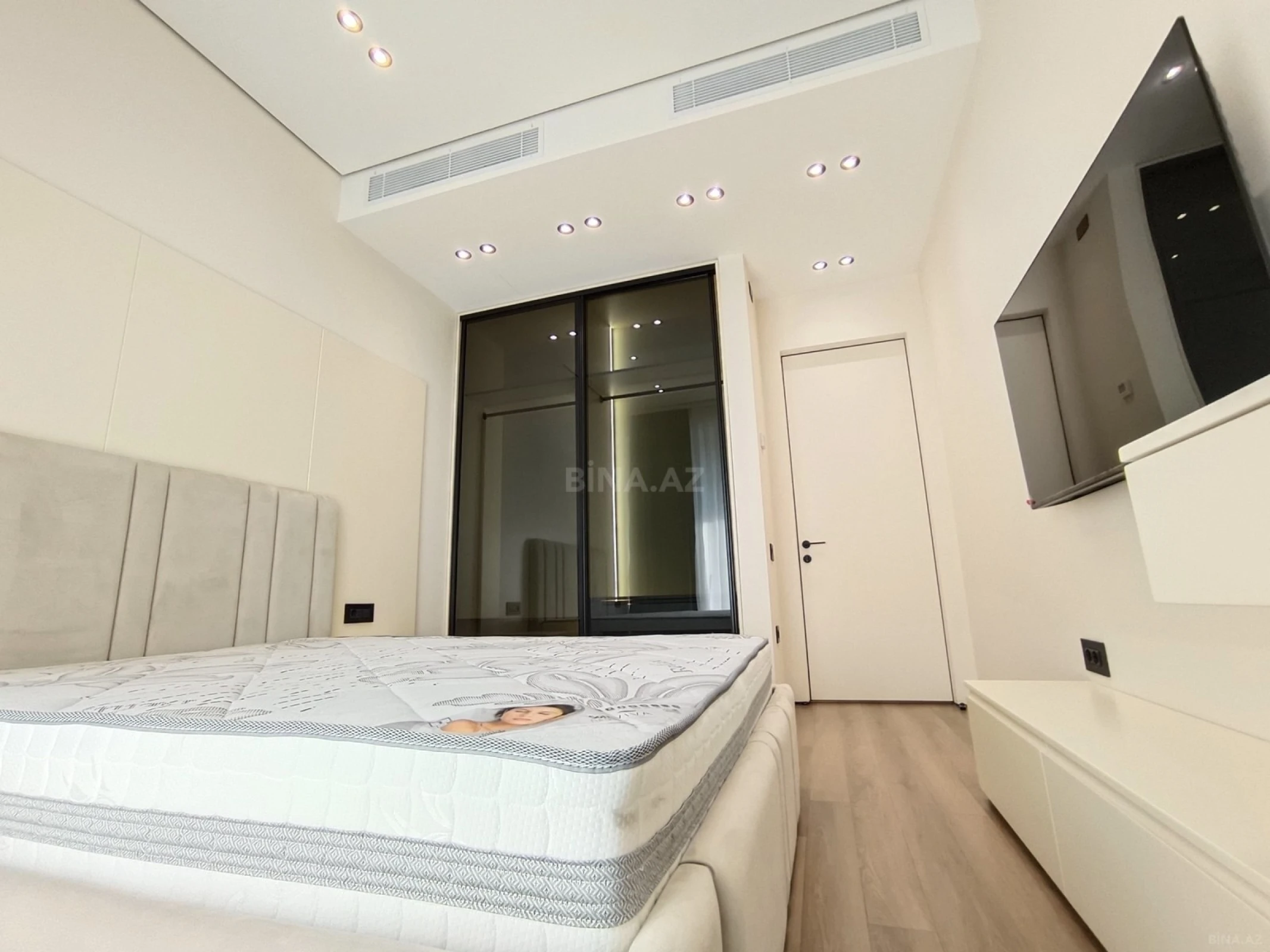 Kirayə verilir 3 otaqlı mənzil 100 m²