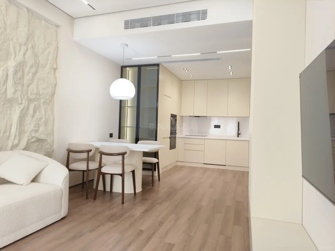 Kirayə verilir 3 otaqlı mənzil 100 m²