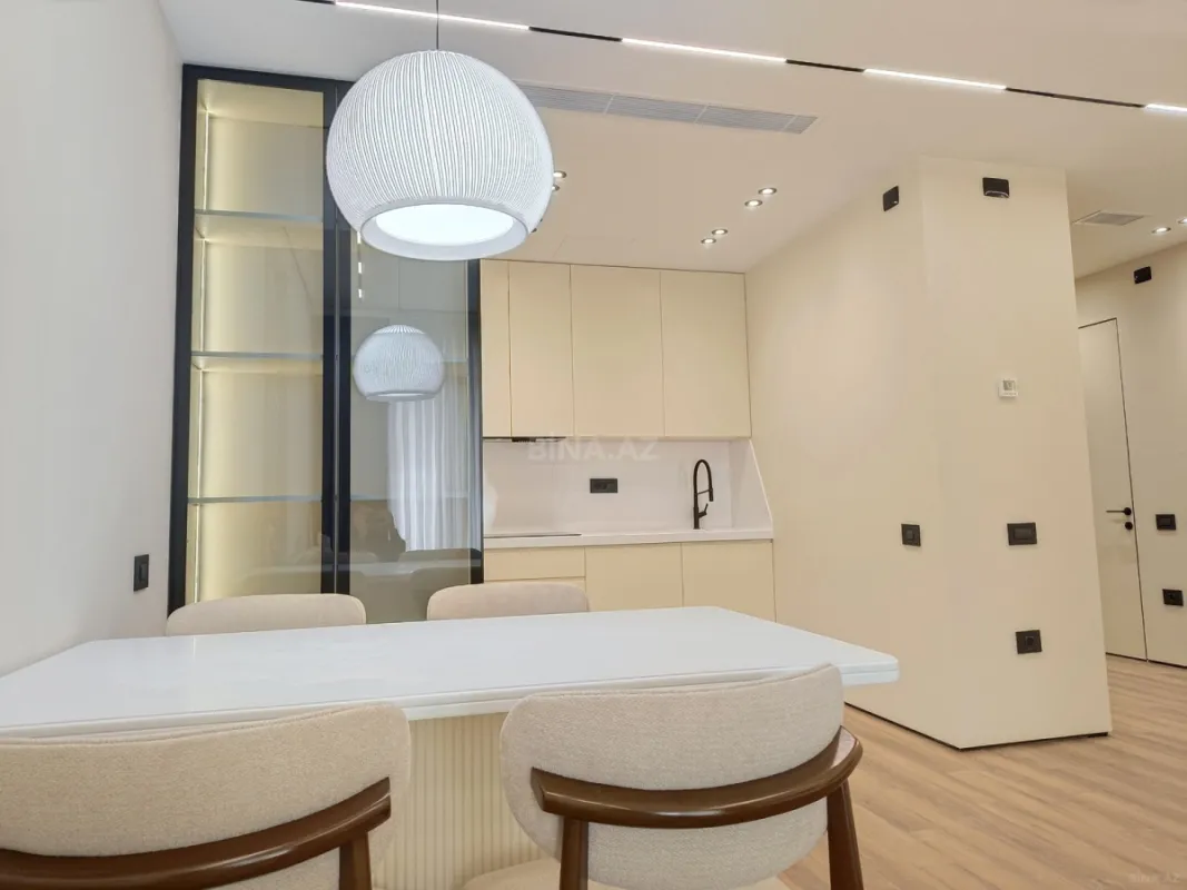 Kirayə verilir 3 otaqlı mənzil 100 m²