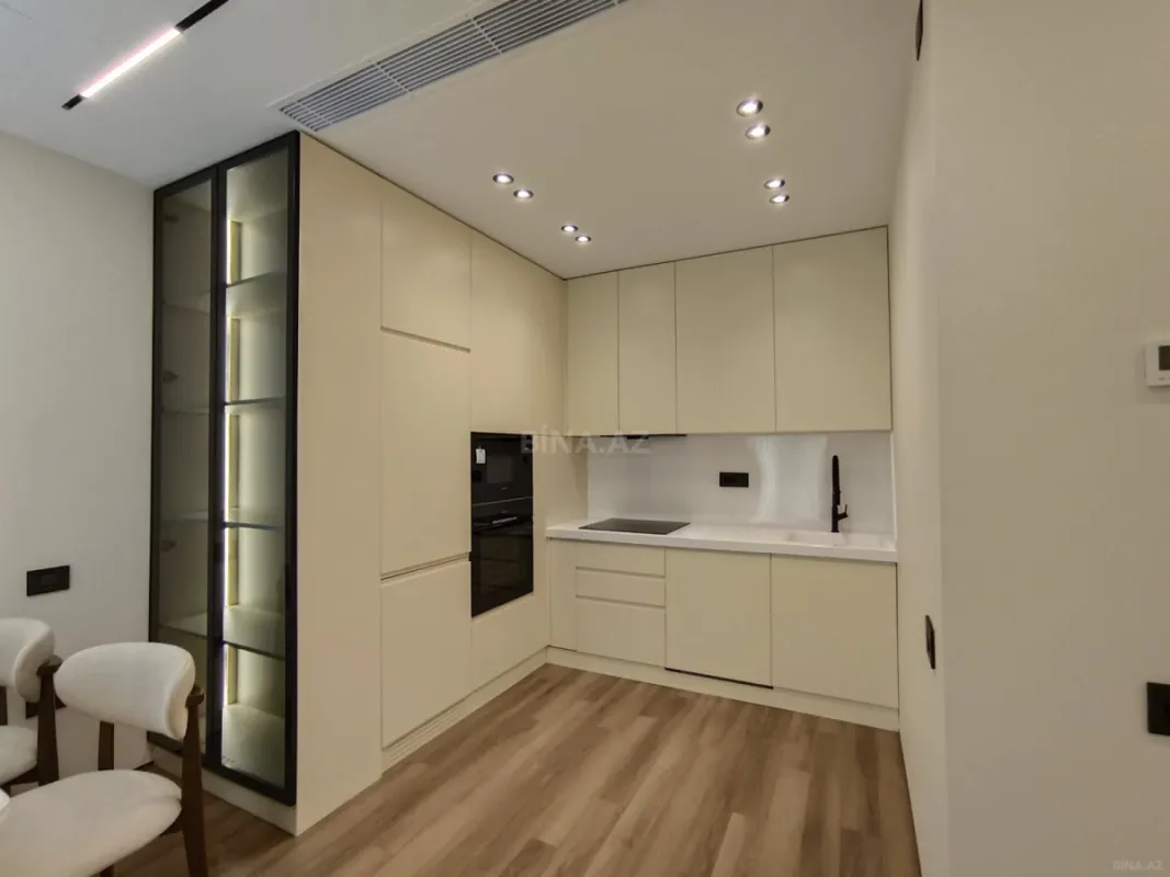 Kirayə verilir 3 otaqlı mənzil 100 m²