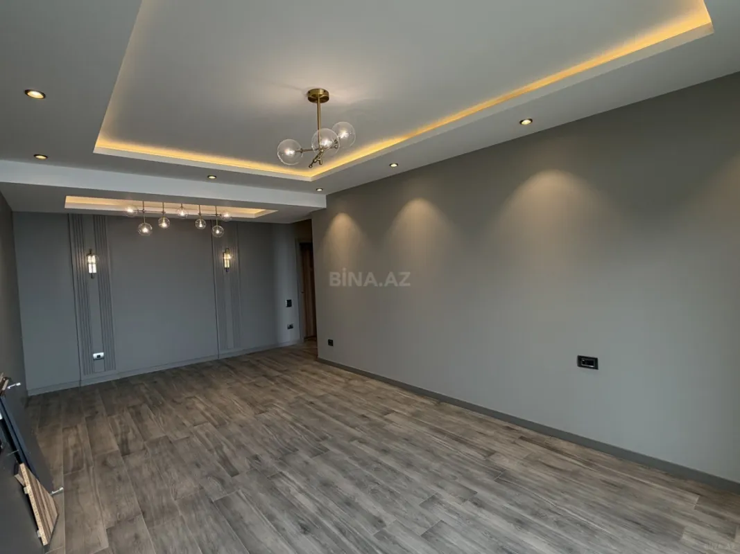 Satılır 2 otaqlı mənzil 85 m²